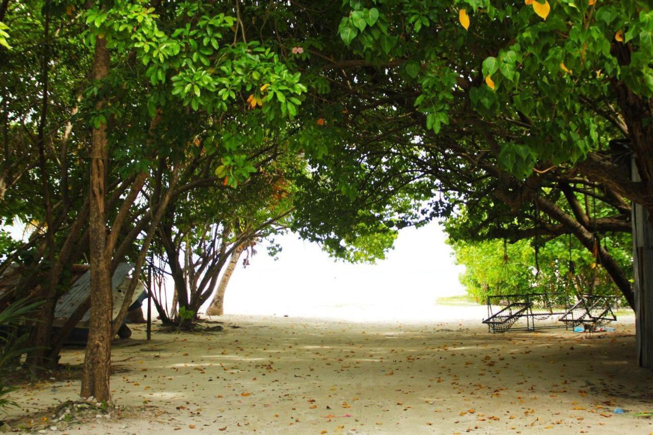 Chambao Maldives Hotel Guraidhoo  Bagian luar foto